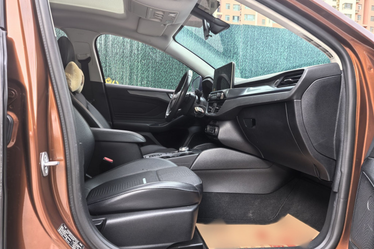 Ford Focus Active 2019 #15 Ford Focus Active 2019 immagine di auto #15