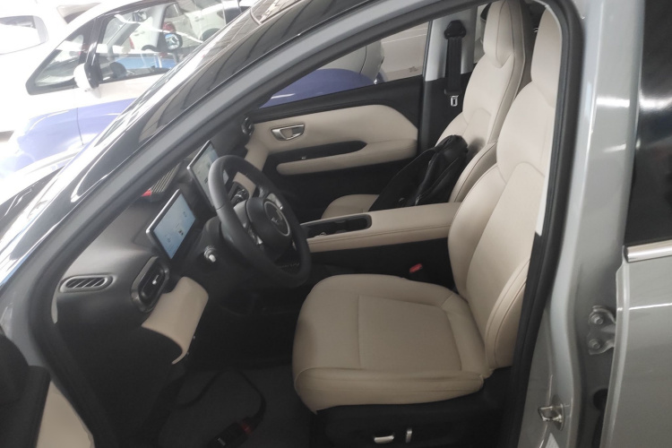 Wuling Binguo PLUS 2024 #15 Wuling Binguo PLUS 2024 immagine di auto #15