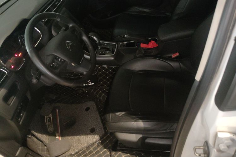 Citroen C4 C-Quatre 2018 car image #15