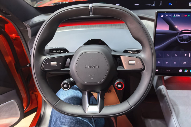 MI YU7 2025 car image #15