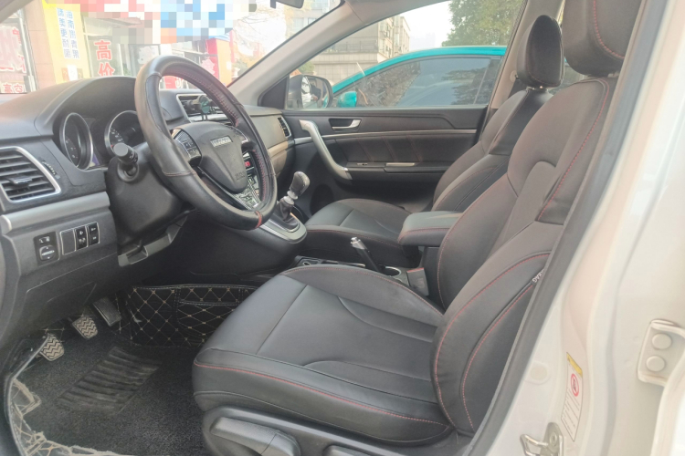 Haval M6 2018 #15 Haval M6 2018 car image #15