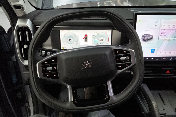 Jetour Traveller 2025 car image #15