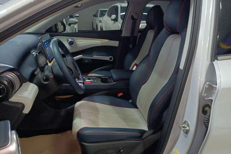 比亚迪 元PLUS 2022 汽车图片 #15