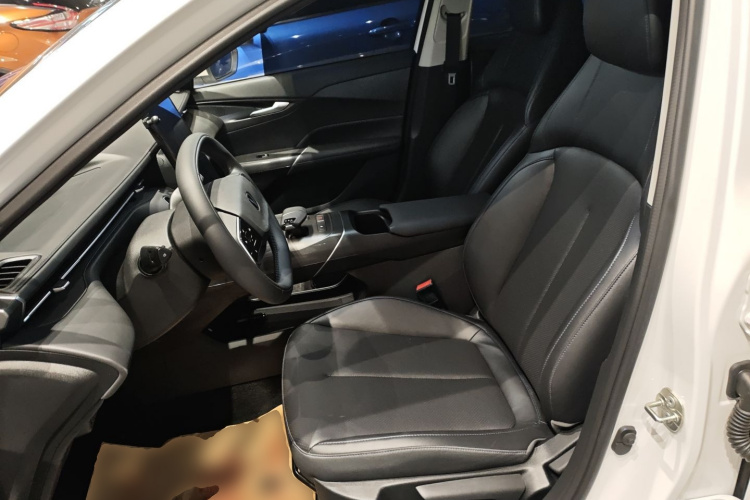 Changan Lamore 2023 car image #15