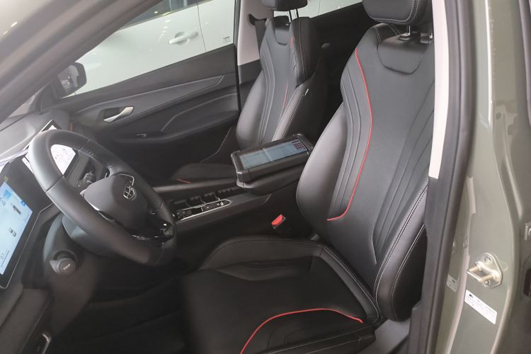 GEELY Binray 2024 car image #15