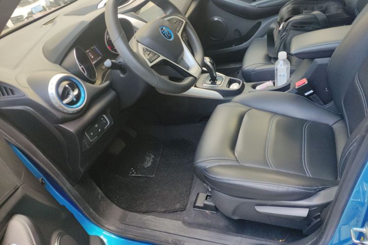 BYD Yuan New Energy 2018 #15 BYD Yuan New Energy 2018 car image #15