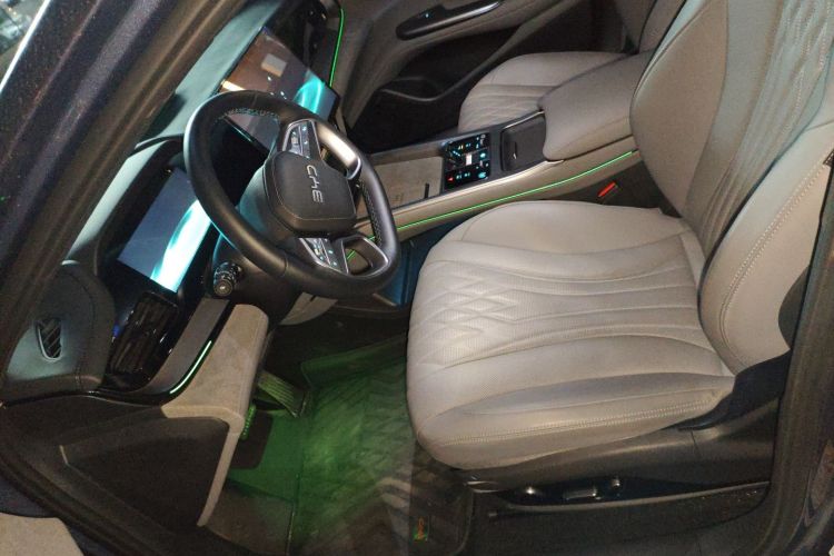BYD Seal 07 DM-i 2025 #15 BYD Seal 07 DM-i 2025 car image #15