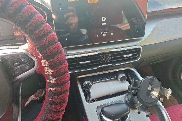 GEELY Coolray New Energy 2022 car image #15