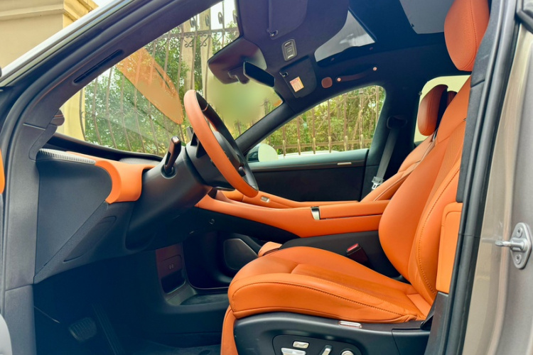 小米汽车 小米YU7 2025 #15 小米汽车 小米YU7 2025 汽车图片 #15