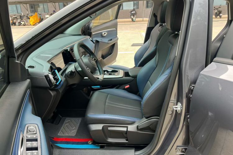 GAC Trumpchi GS3 2025 car image #15