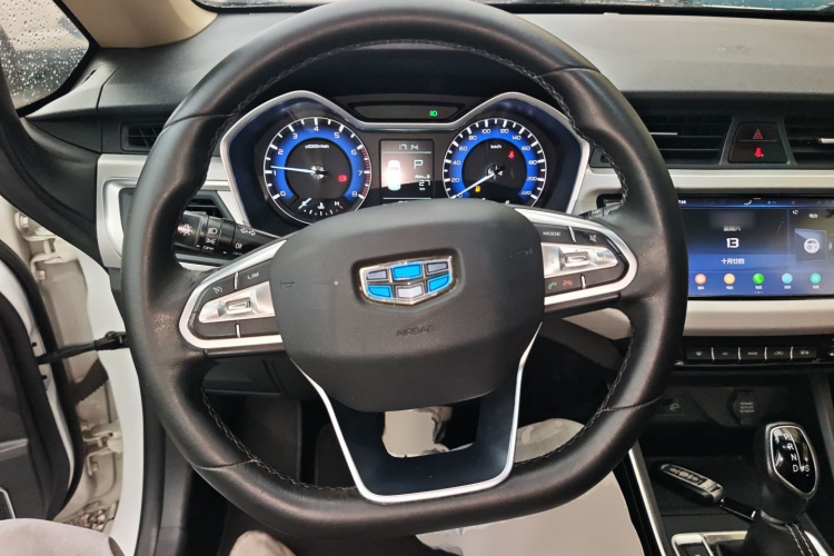 Vision X3 2019 car image #15