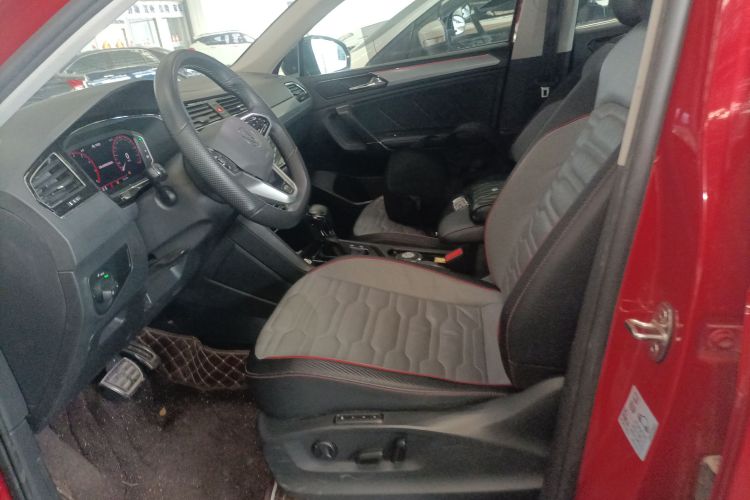 Volkswagen Tiguan X 2021 imagen de coche #15