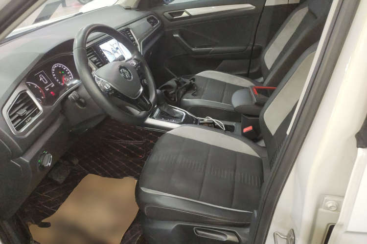 T-Roc 2019 #15 T-Roc 2019 car image #15