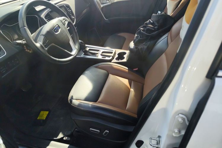 GEELY Vision X6 2018 image de voiture #15