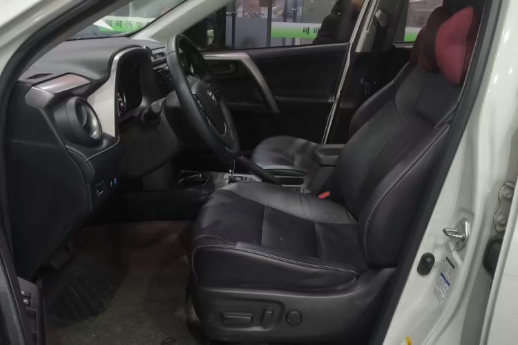 RAV4 2017 #15 RAV4 2017 car image #15