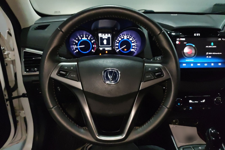 Changan Eado 2017 car image #15