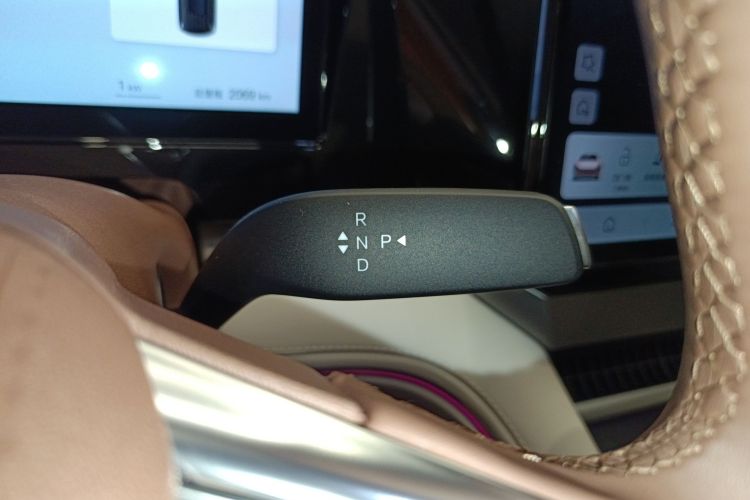 BYD Xia 2024 #15 BYD Xia 2024 immagine di auto #15