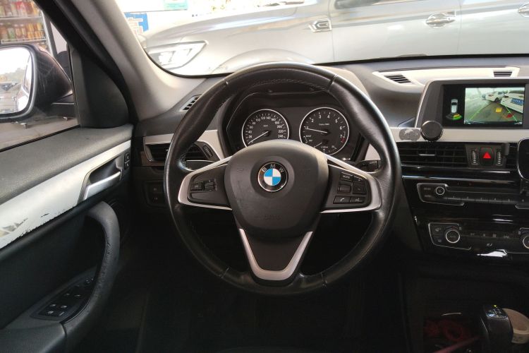 BMW X1 2018 car image #15