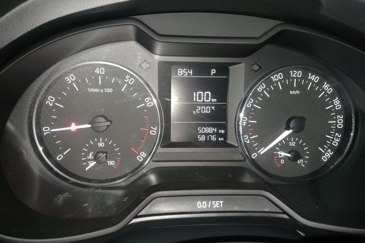 Skoda Octavia 2015 car image #15