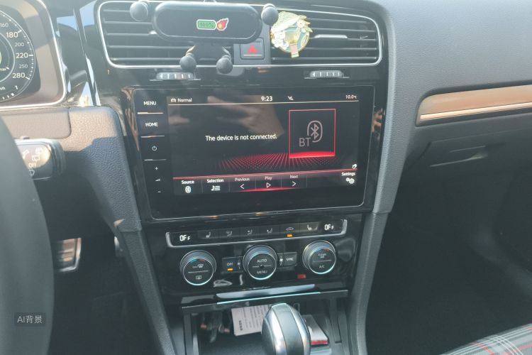 Volkswagen GolfGTI 2019 car image #15