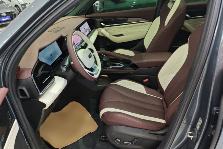 GEELY Monjaro 2024 car image #15