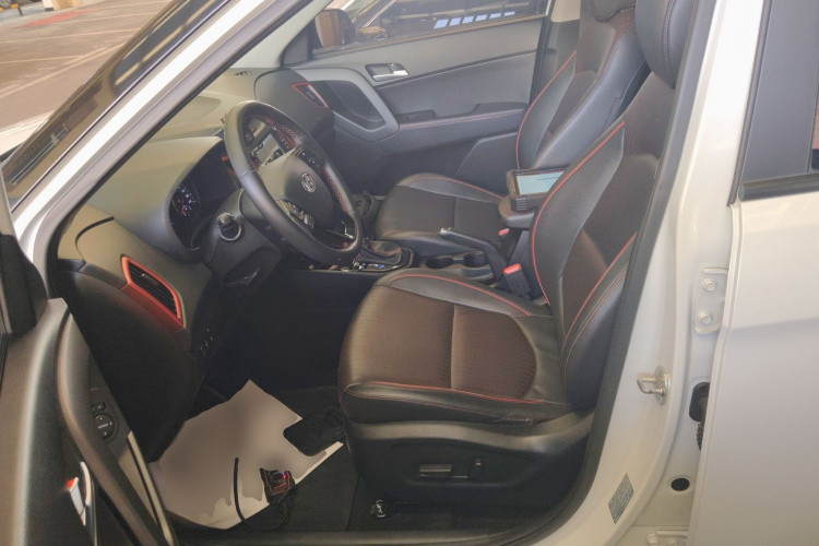Hyundai ix25 2018 #15 Hyundai ix25 2018 car image #15