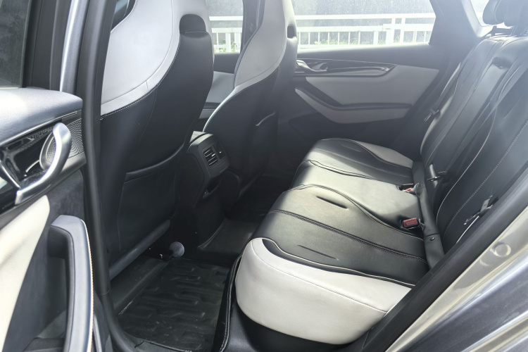 BYD Qin Plus 2022 car image #15