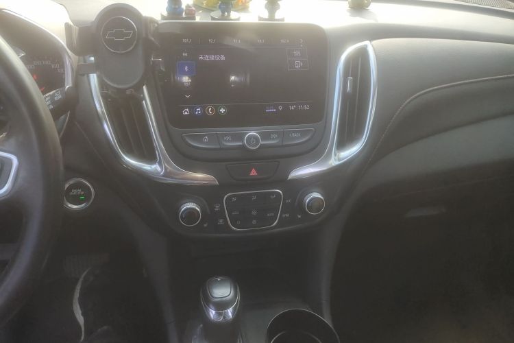 Chevrolet Equinox 2019 #15 Chevrolet Equinox 2019 car image #15