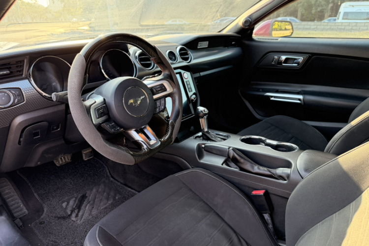 Ford 2015 car image #15