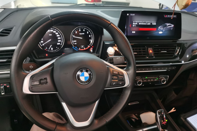 BMW 1 Series 2021 car image #15