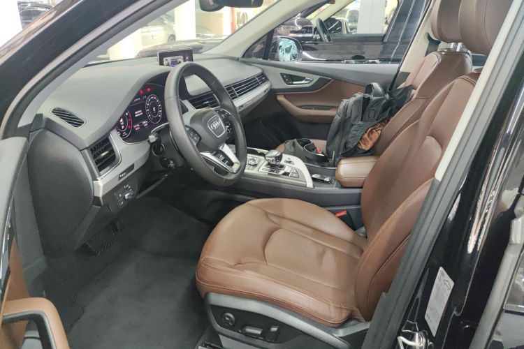 Audi Q7 2019 #15 Audi Q7 2019 car image #15