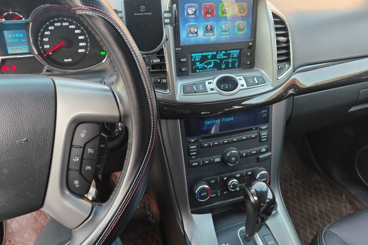 Chevrolet Captiva 2015 #15 Chevrolet Captiva 2015 car image #15