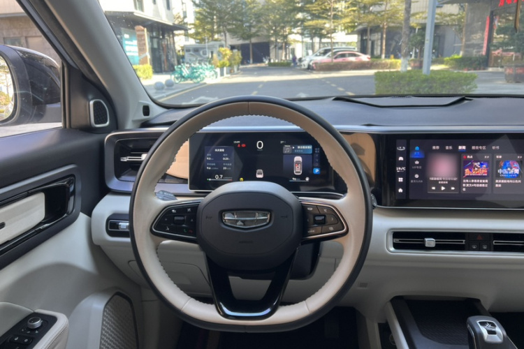 GEELY ICON 2023 car image #15