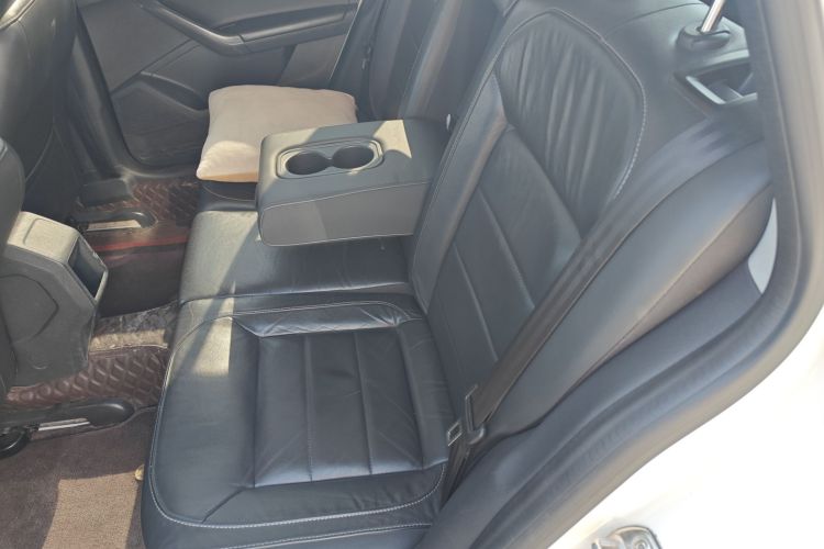 Volkswagen Gran Lavida 2016 immagine di auto #15