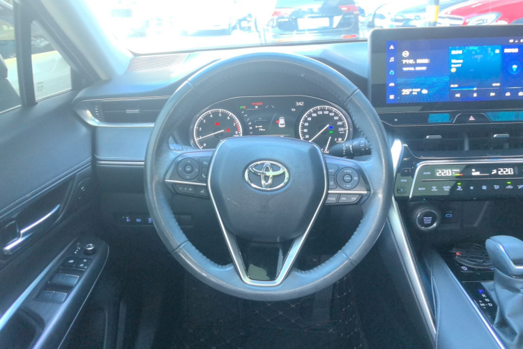 Toyota Harrier 2021 immagine di auto #15