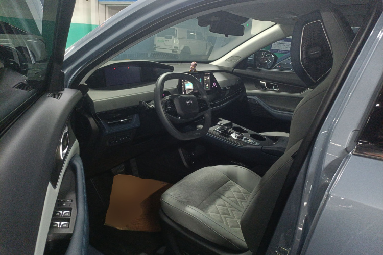 Changan UNI-K iDD 2022 car image #15