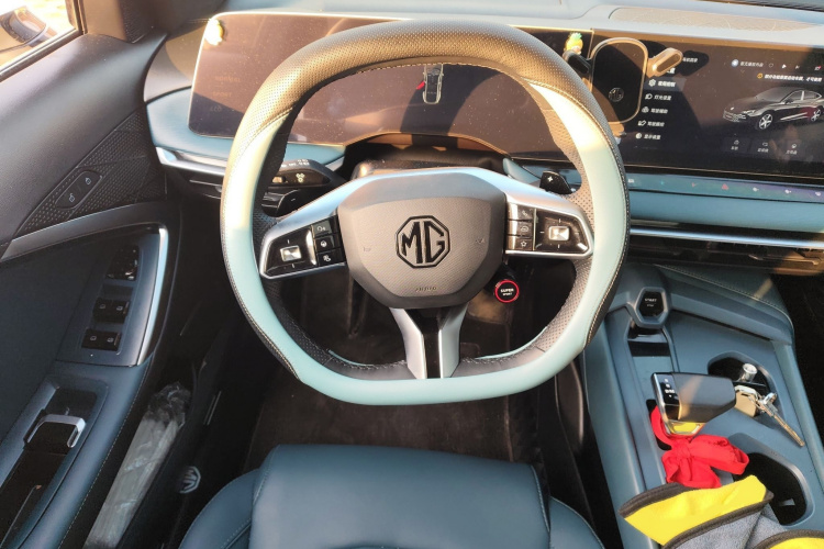 MG 7 2023 car image #15
