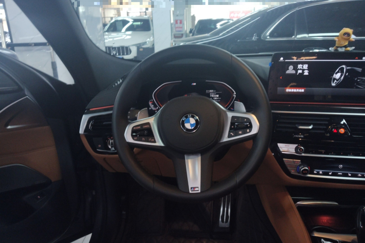 BMW 6 Series GT 2024 #15 BMW 6 Series GT 2024 immagine di auto #15