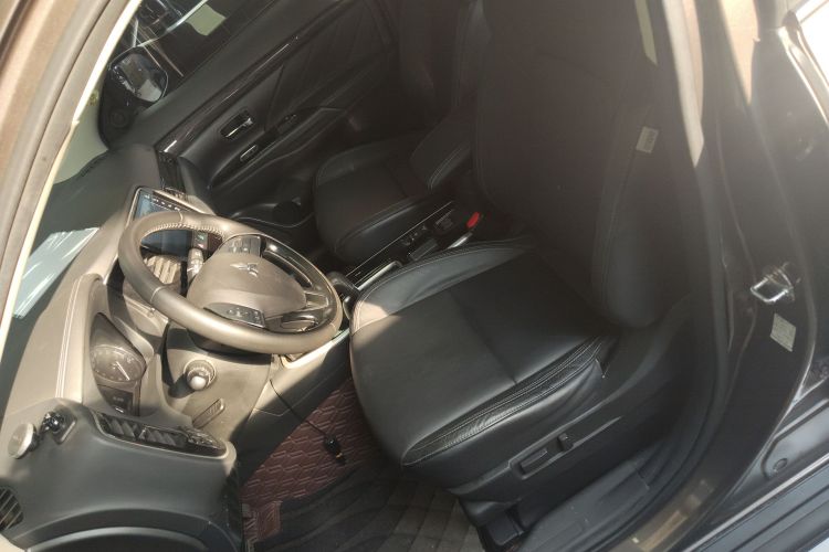 Rolls-Royce 2019 #15 Rolls-Royce 2019 car image #15