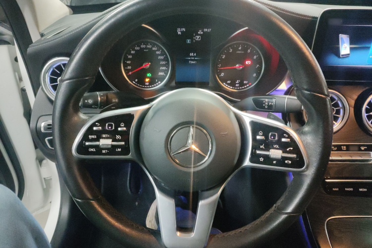 C Class 2019 #15 C Class 2019 car image #15