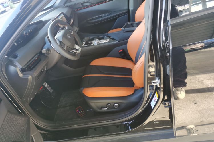 Changan UNI-V 2025 car image #15