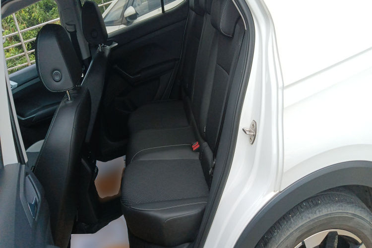 Volkswagen Tacqua 2021 car image #15