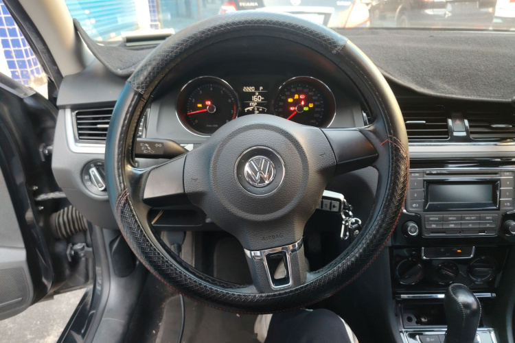 Volkswagen Bora 2016 immagine di auto #15