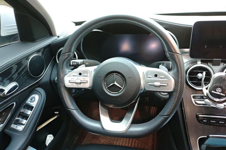 Mercedes-Benz C Class 2020 car image #15
