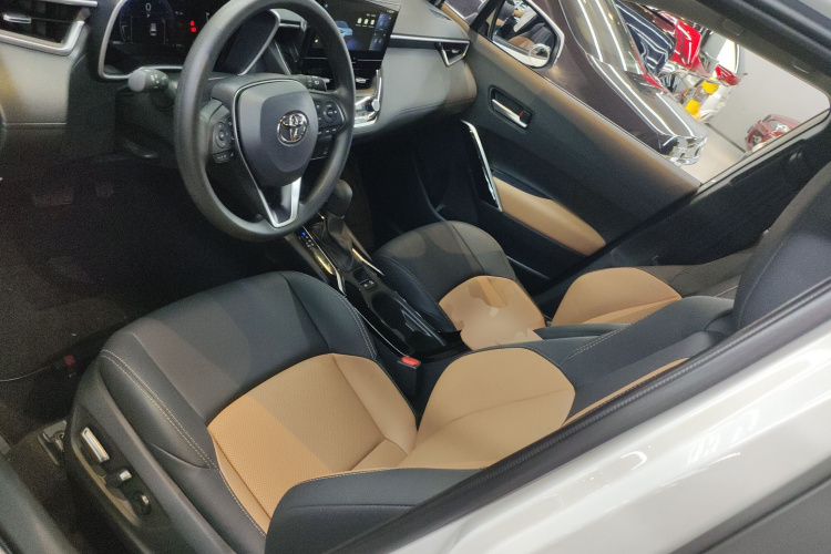 Toyota Frontlander 2023 #15 Toyota Frontlander 2023 immagine di auto #15