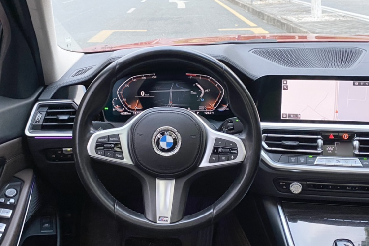 BMW 3 Series 2022 #15 BMW 3 Series 2022 car image #15