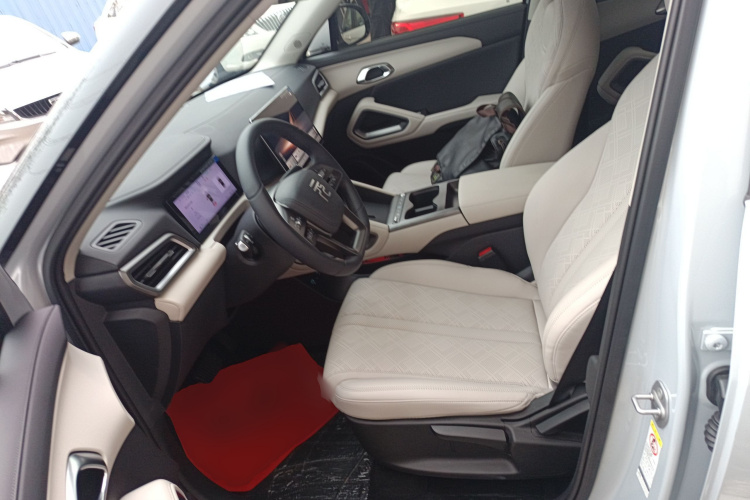 BYD YuanUP 2025 #15 BYD YuanUP 2025 car image #15