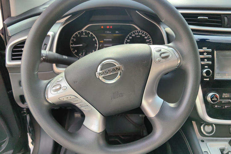 Nissan Murano 2022 immagine di auto #15