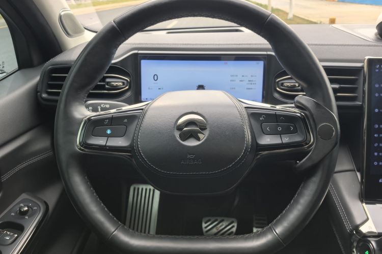 NIO ES8 2021 car image #15