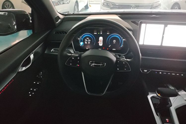 Preface 2024 immagine di auto #15